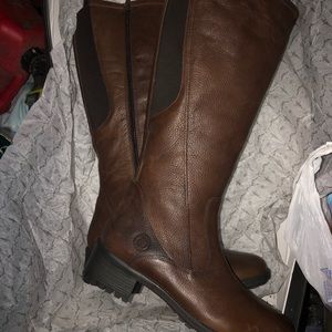 Santana Canada-Leather-Womens 10.5W-BRAND NEW